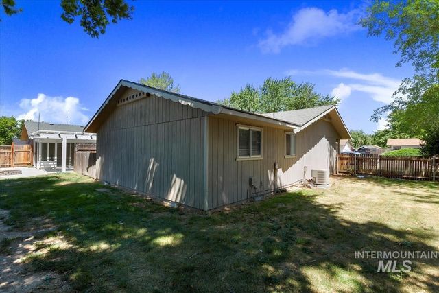 2220 Big Sky St, Caldwell, ID 83605