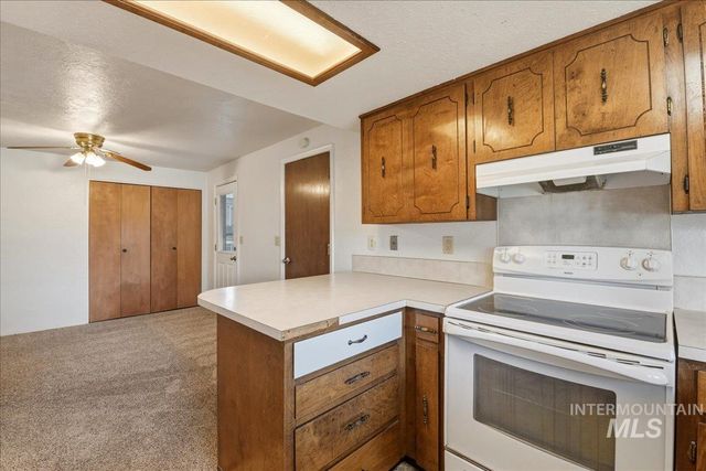 2220 Big Sky St, Caldwell, ID 83605