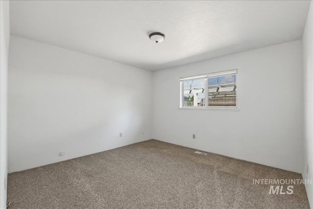 2220 Big Sky St, Caldwell, ID 83605