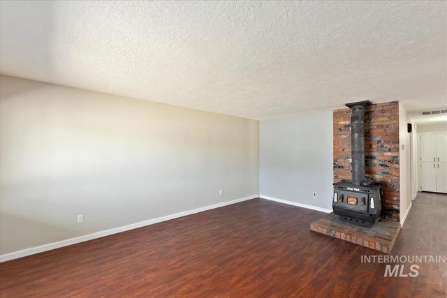 2220 Big Sky St, Caldwell, ID 83605