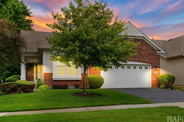 5952 Leeds Road, Hoffman Estates, IL 60192
