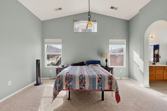 536 Playful Meadows Drive NE, Rio Rancho, NM 87144