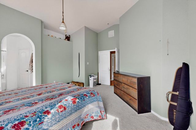 536 Playful Meadows Drive NE, Rio Rancho, NM 87144