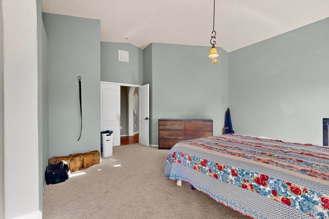 536 Playful Meadows Drive NE, Rio Rancho, NM 87144