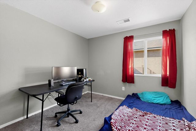 536 Playful Meadows Drive NE, Rio Rancho, NM 87144