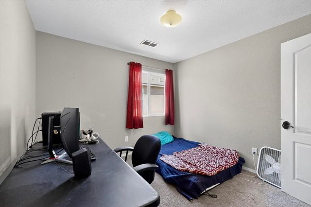 536 Playful Meadows Drive NE, Rio Rancho, NM 87144