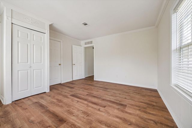 218 W 15th Street 15, Houston, TX 77008