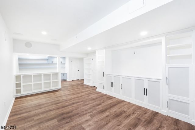 10 Willocks Cir, Franklin Twp., NJ 08873