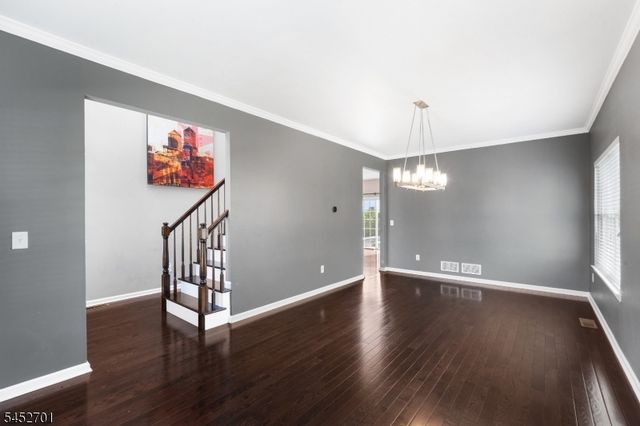 10 Willocks Cir, Franklin Twp., NJ 08873