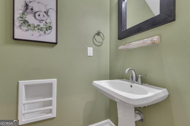 130 Sam Solomon Road, Locust Grove, GA 30248