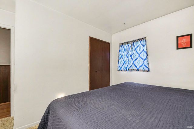 1514 Viking Drive, South Bend, IN 46628