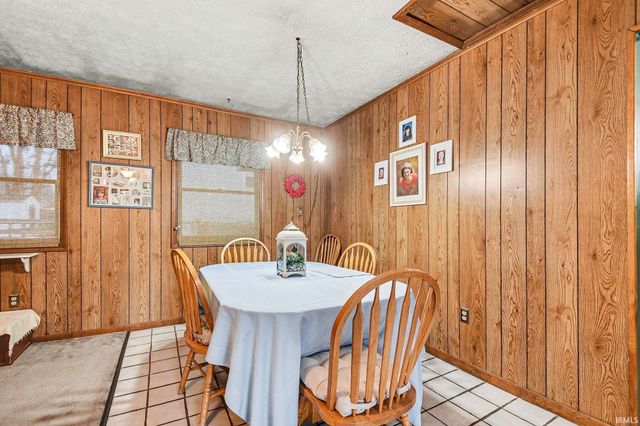 1514 Viking Drive, South Bend, IN 46628