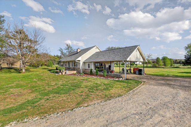 2790 Joe Reeves Rd, Lewisburg, TN 37091