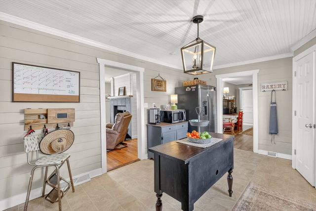 2790 Joe Reeves Rd, Lewisburg, TN 37091