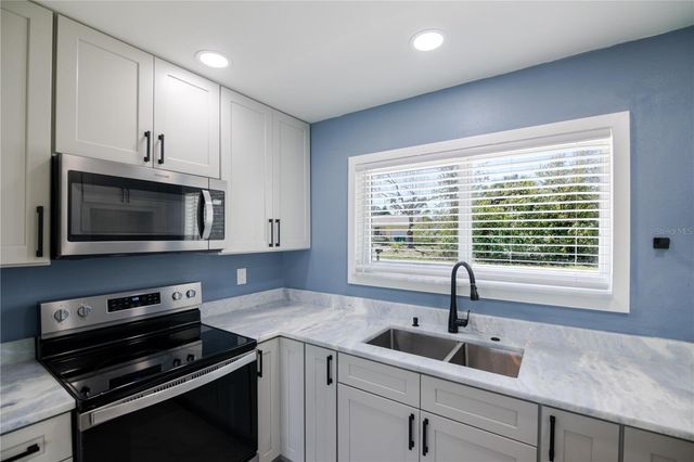 18310 VAN NUYS CIRCLE, Port Charlotte, FL 33948