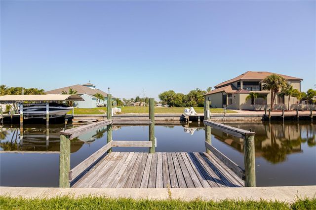 18310 VAN NUYS CIRCLE, Port Charlotte, FL 33948