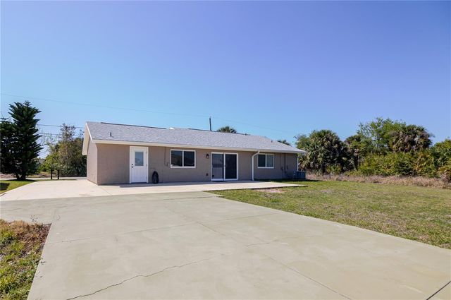 18310 VAN NUYS CIRCLE, Port Charlotte, FL 33948