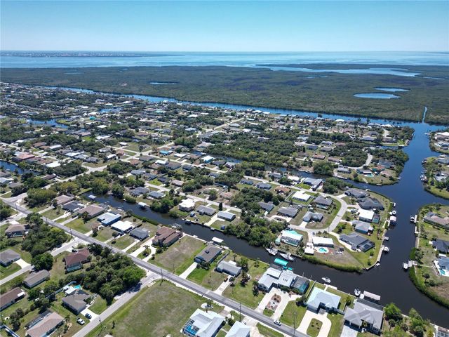 18310 VAN NUYS CIRCLE, Port Charlotte, FL 33948