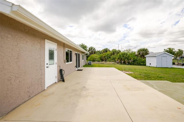 18310 VAN NUYS CIRCLE, Port Charlotte, FL 33948