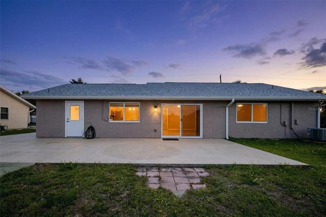 18310 VAN NUYS CIRCLE, Port Charlotte, FL 33948