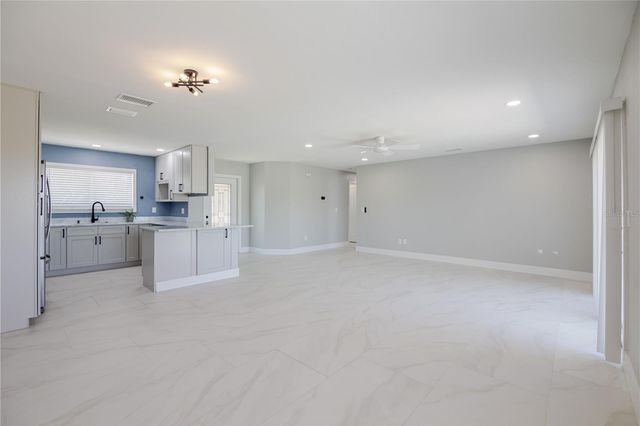 18310 VAN NUYS CIRCLE, Port Charlotte, FL 33948