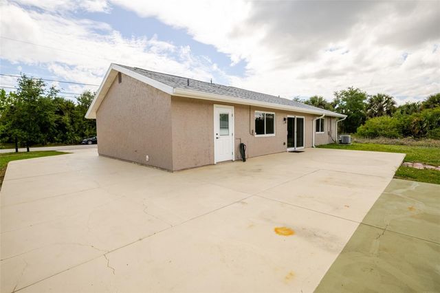 18310 VAN NUYS CIRCLE, Port Charlotte, FL 33948