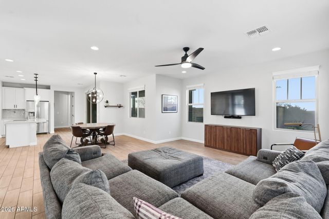 25632 N 20TH Lane, Phoenix, AZ 85085