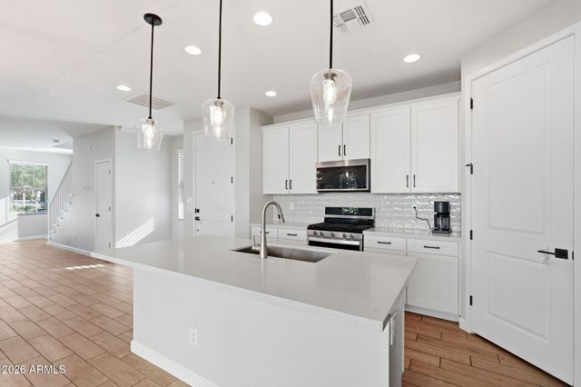 25632 N 20TH Lane, Phoenix, AZ 85085