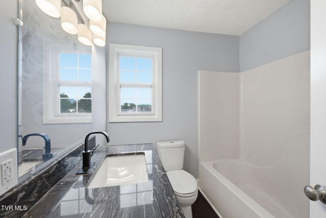 820 Montgomery Street, Johnson City, TN 37604