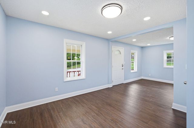 820 Montgomery Street, Johnson City, TN 37604