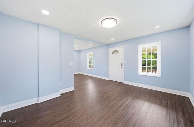 820 Montgomery Street, Johnson City, TN 37604