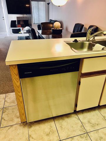 4232 PALM BAY D, West Palm Beach, FL 33406
