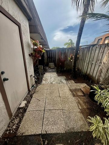 4232 PALM BAY D, West Palm Beach, FL 33406
