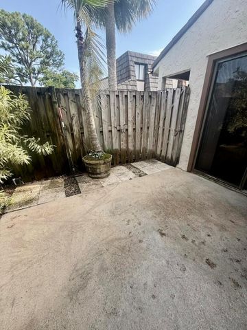 4232 PALM BAY D, West Palm Beach, FL 33406