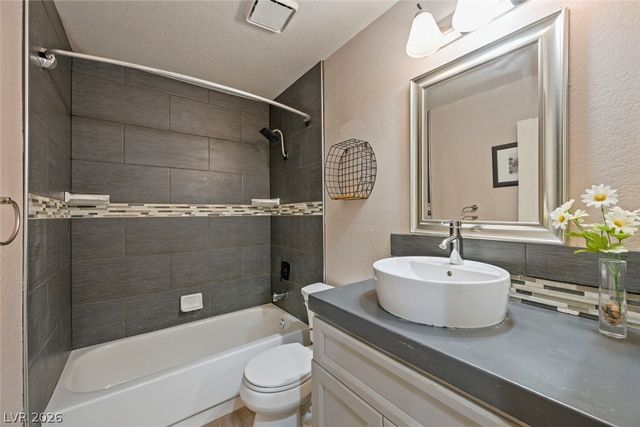 4036 Fairport Drive, North Las Vegas, NV 89032