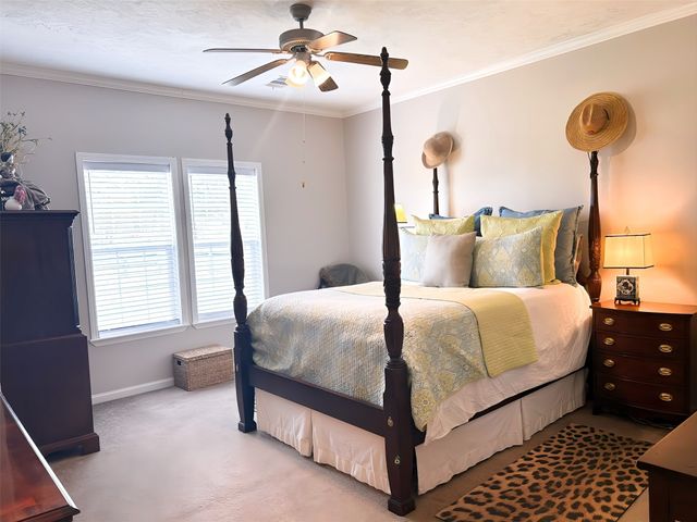 1402 An County Road 2110, Elkhart, TX 75839