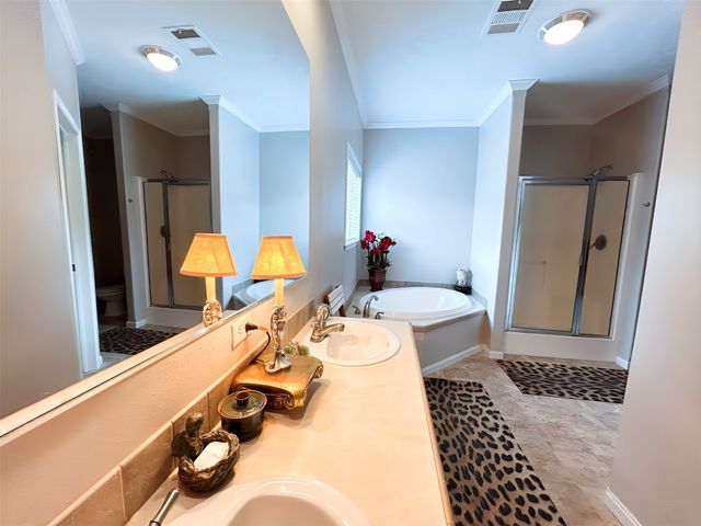 1402 An County Road 2110, Elkhart, TX 75839