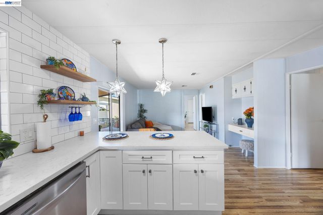 29315 Harpoon Way, Hayward, CA 94544