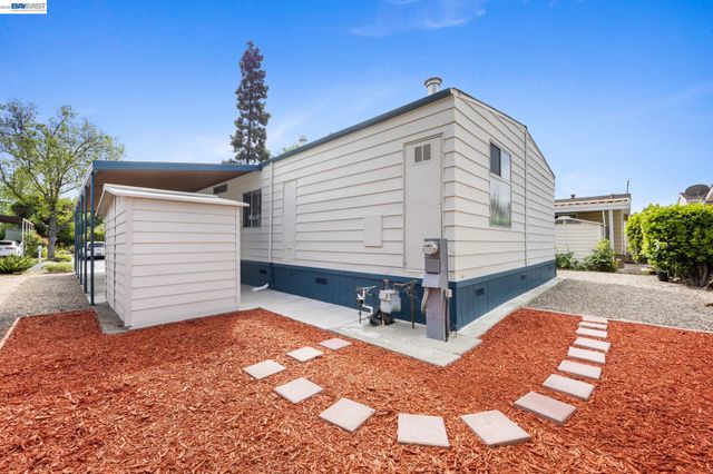 29315 Harpoon Way, Hayward, CA 94544