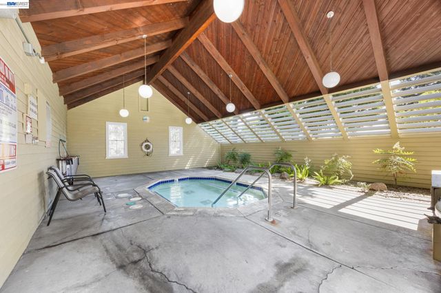 29315 Harpoon Way, Hayward, CA 94544