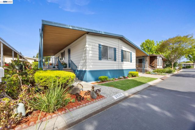 29315 Harpoon Way, Hayward, CA 94544