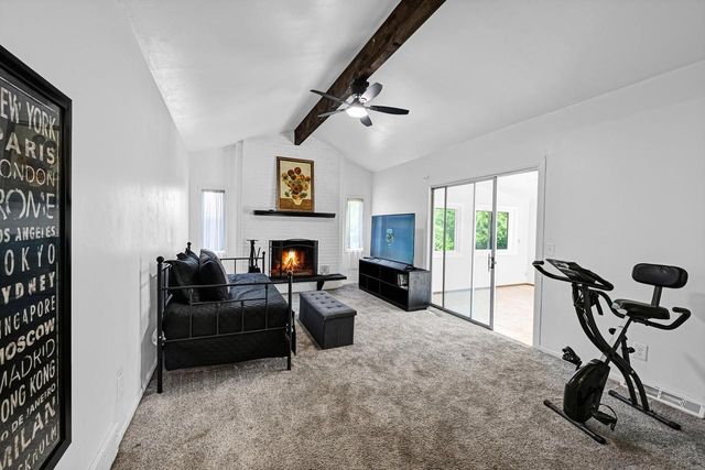 14390 W Wilbur DRIVE, New Berlin, WI 53151