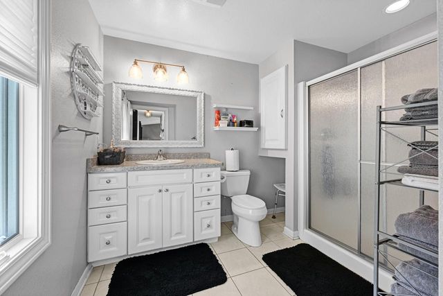 14390 W Wilbur DRIVE, New Berlin, WI 53151