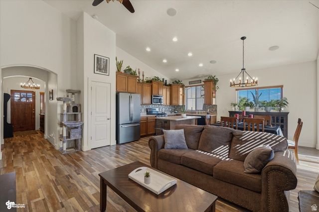 4497 S 3885 W, West Haven, UT 84401