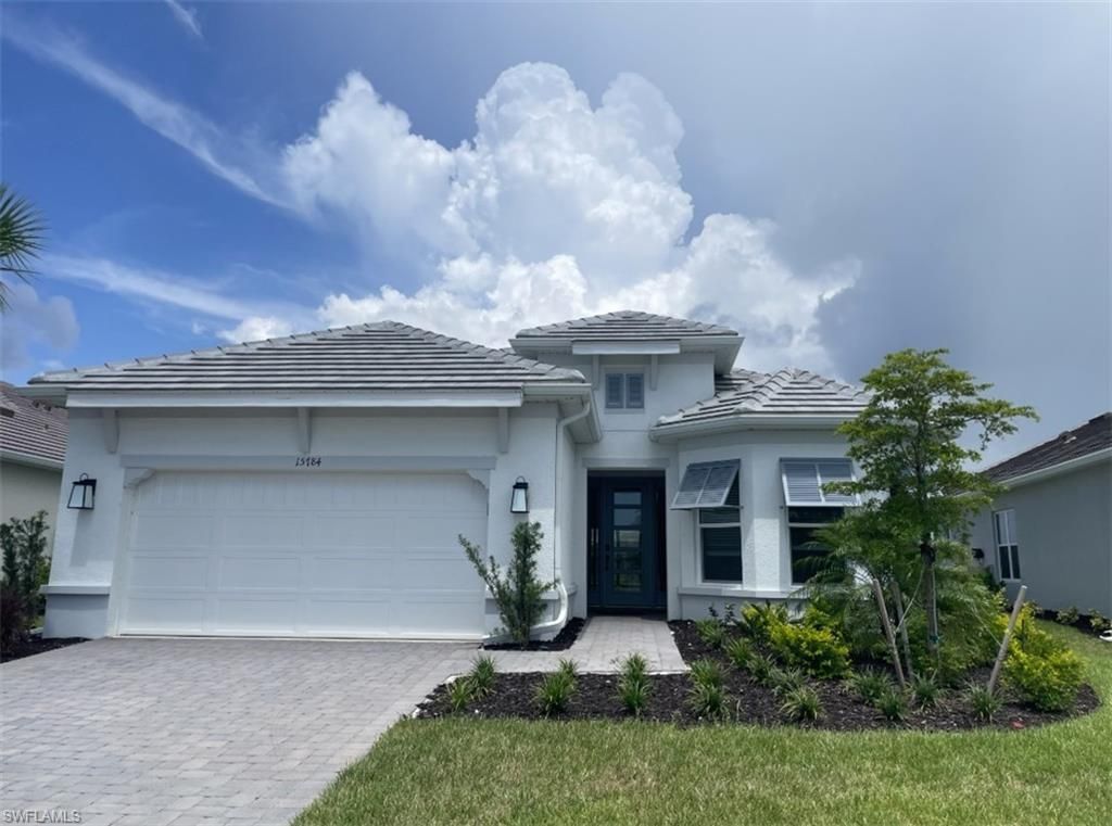 15784 Derna ST, Naples, FL 34114