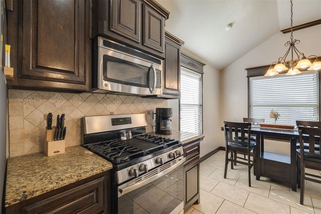 11728 SW 20th Street, Yukon, OK 73099