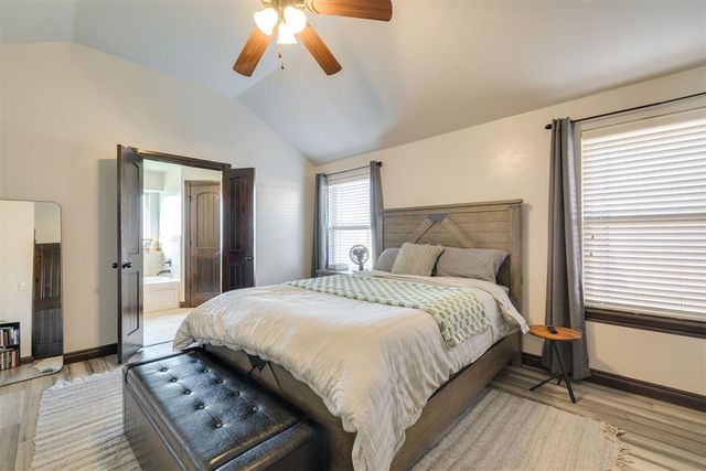 11728 SW 20th Street, Yukon, OK 73099
