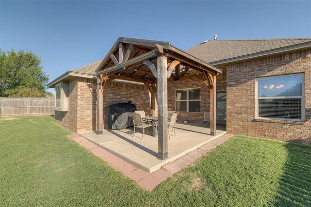 11728 SW 20th Street, Yukon, OK 73099