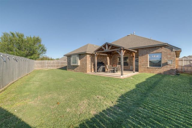 11728 SW 20th Street, Yukon, OK 73099