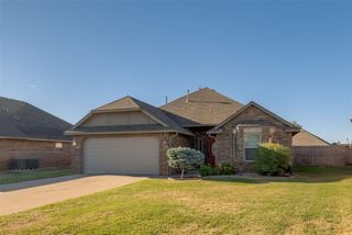 11728 SW 20th Street, Yukon, OK 73099